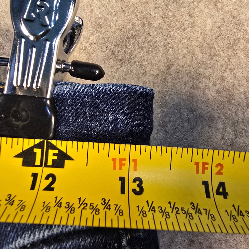 Good American Good Classic Bootcut Jeans Indigo Dark Wash Size 6-12 GCLBAF478T - Picture 4 of 12